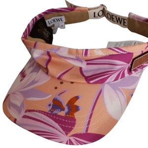 Loewe visor